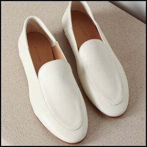 NWT Dear Frances Gio Loafer in White
